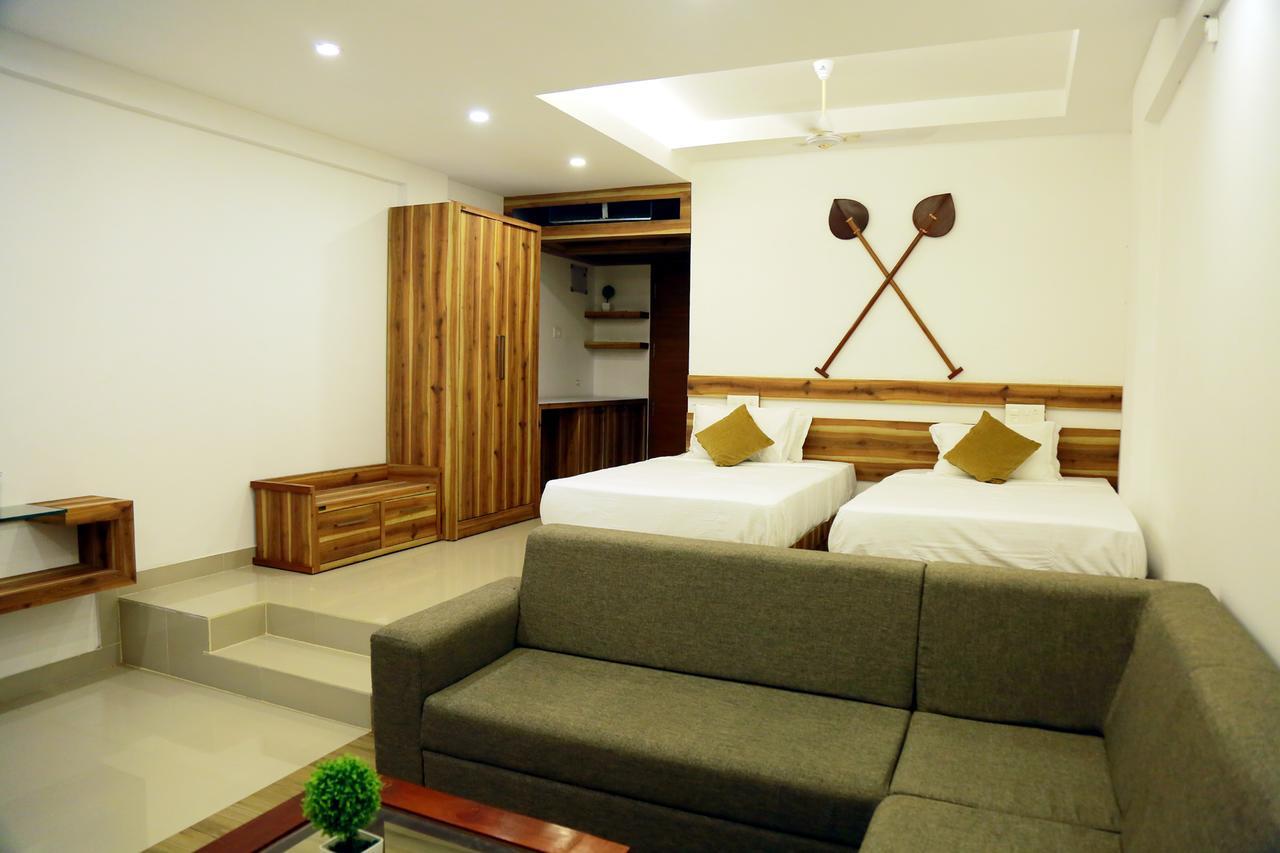 Athirapilly River Resort Athirappilly 外观 照片